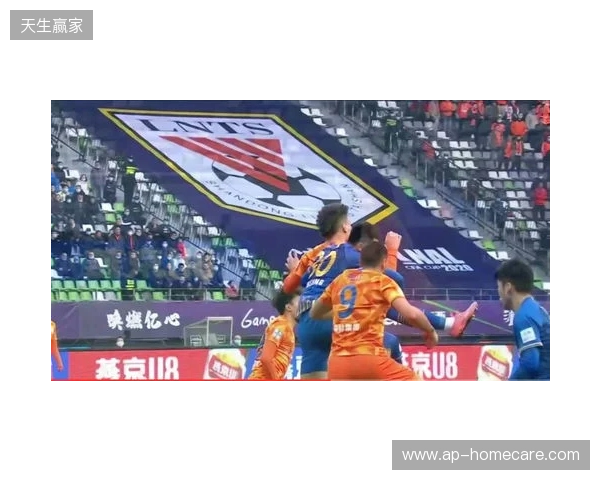 博主:国安下午集结韩佳奇现身,个别球员已从基地搬走私人物品