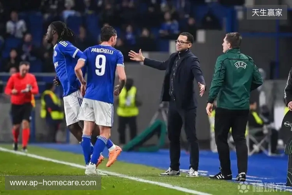 某法甲高层:罗西尼尔本赛季带白堡表现平平,切尔西压力大